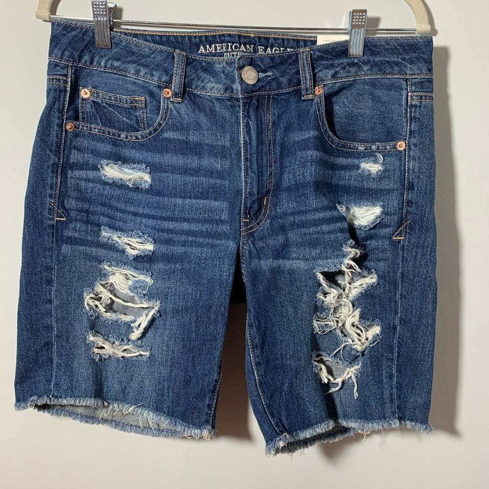 American Eagle Tomgirl Bermuda shorts